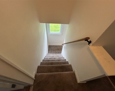 710 N. Rogers Ave - Photo Thumbnail 8