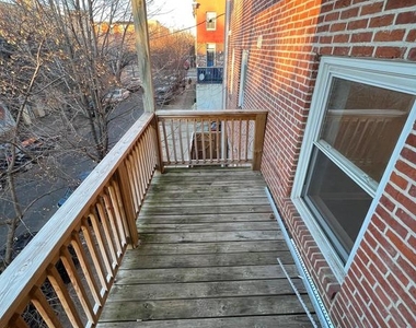 1939 Mount Vernon St - Photo Thumbnail 8