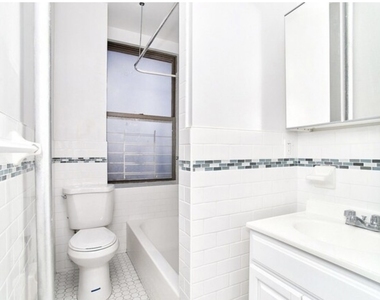 3569 Broadway - Photo Thumbnail 6