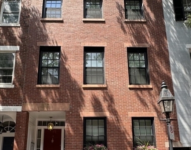 10 Melrose - Photo Thumbnail 8