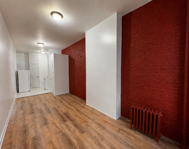 307 East 119th Street - Photo Thumbnail 7