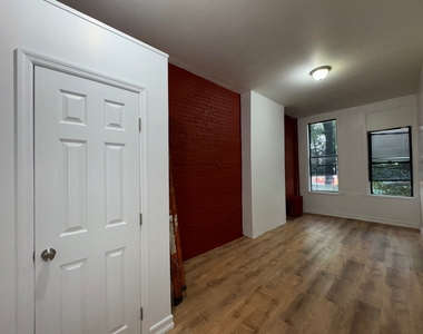 307 East 119th Street - Photo Thumbnail 2