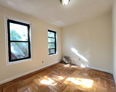 Dongan Place - Photo Thumbnail 2