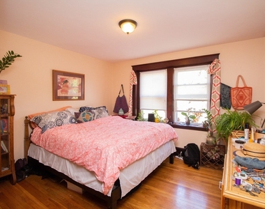 55 Franklin St - Photo Thumbnail 9