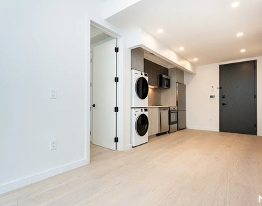 37-25 32nd Street - Photo Thumbnail 7