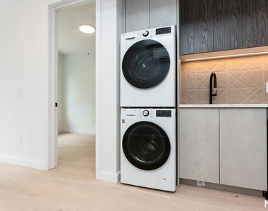 37-25 32nd Street - Photo Thumbnail 2
