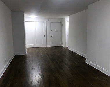 East 82nd Street by 3rd Avenue - Photo Thumbnail 1
