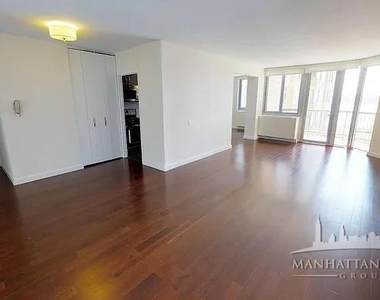 East 34th Street - Photo Thumbnail 2