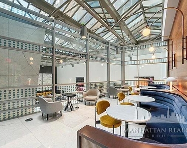 East 34th Street - Photo Thumbnail 9