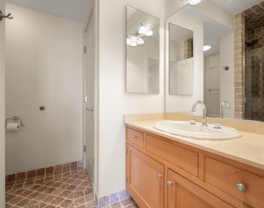 343 Commercial Street - Photo Thumbnail 29