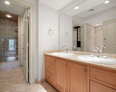 343 Commercial Street - Photo Thumbnail 26
