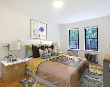 East 46th Street / 3rd ave - Photo Thumbnail 4