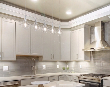 497 East 4th Street - Photo Thumbnail 4