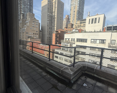 220 East 63rd Street - Photo Thumbnail 13
