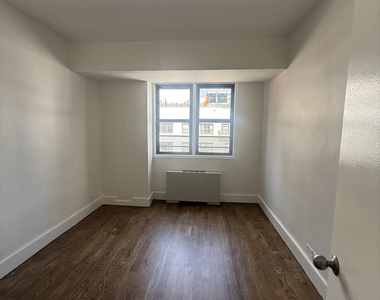 220 East 63rd Street - Photo Thumbnail 10