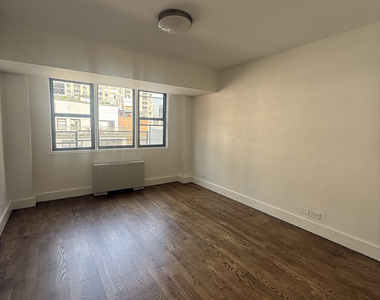 220 East 63rd Street - Photo Thumbnail 12