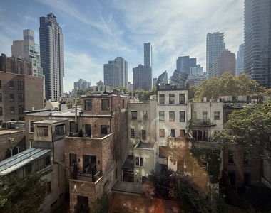 220 East 63rd Street - Photo Thumbnail 9