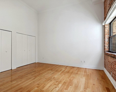 15 Murray Street - Photo Thumbnail 2