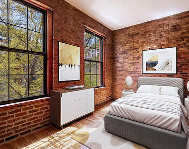 9 St Marks Place - Photo Thumbnail 10