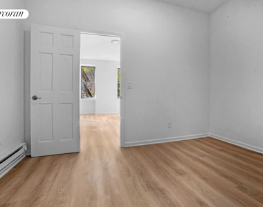 355 East 77th Street - Photo Thumbnail 5