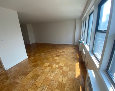 East 36th Street - Photo Thumbnail 1