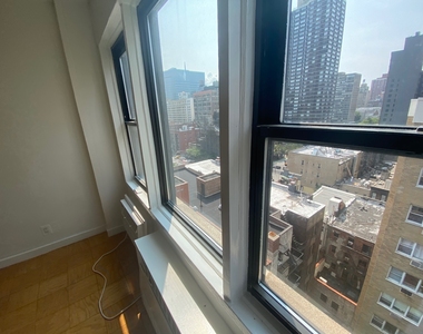 East 36th Street - Photo Thumbnail 1