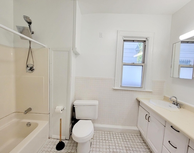 147-42 109th Ave - Photo Thumbnail 11