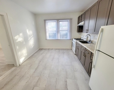 147-42 109th Ave - Photo Thumbnail 3