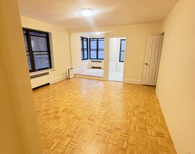 24th Street and Park avenue - Photo Thumbnail 2