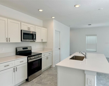 1727 Foreman Road - Photo Thumbnail 5