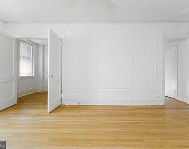 2102 Walnut Street - Photo Thumbnail 15