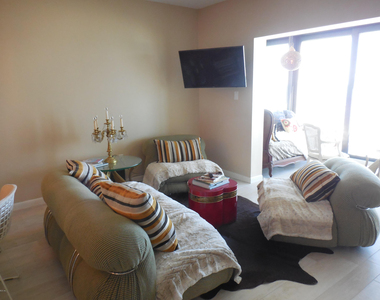 829 S 1st Street - Photo Thumbnail 1