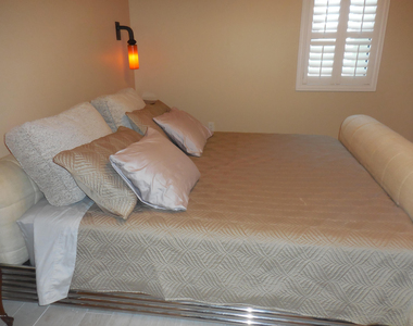 829 S 1st Street - Photo Thumbnail 9