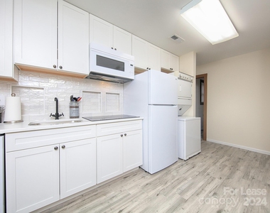 177 Goodman Road - Photo Thumbnail 13