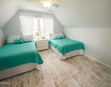 108 Jeanette Drive - Photo Thumbnail 7