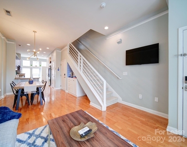 546 New Bern Station Court - Photo Thumbnail 6