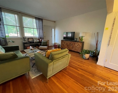 2513 Vail Avenue - Photo Thumbnail 5