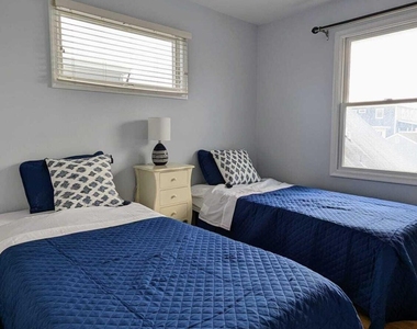 2302 Grand Central Avenue - Photo Thumbnail 10