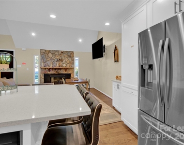 11725 Carmel Lakes Drive - Photo Thumbnail 35
