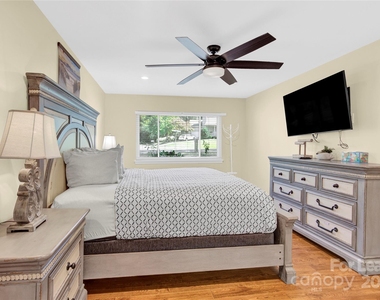 11725 Carmel Lakes Drive - Photo Thumbnail 42