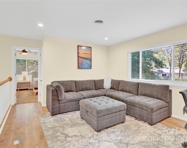 11725 Carmel Lakes Drive - Photo Thumbnail 34