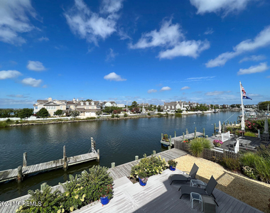 980 Barnegat Lane - Photo Thumbnail 25