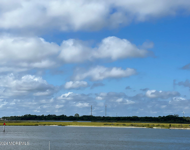 980 Barnegat Lane - Photo Thumbnail 24