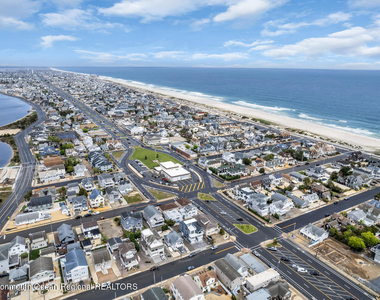 106 8th Avenue - Photo Thumbnail 58