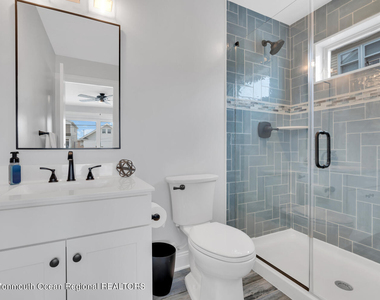 106 8th Avenue - Photo Thumbnail 14