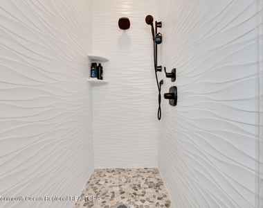 106 8th Avenue - Photo Thumbnail 44