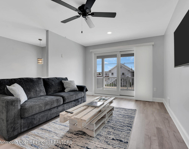 106 8th Avenue - Photo Thumbnail 3