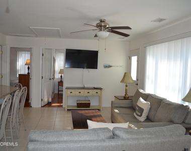 1707r Baltimore Avenue - Photo Thumbnail 10