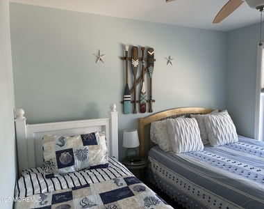 915 Sw Central Avenue - Photo Thumbnail 22