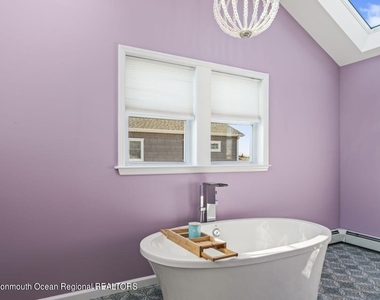 915 Sw Central Avenue - Photo Thumbnail 38
